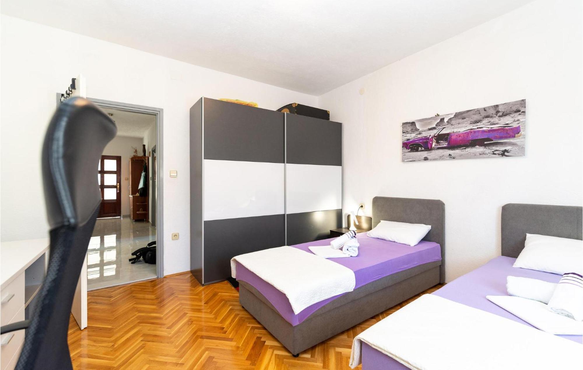 Lovely Apartment In Rovanjska With House Sea View Zewnętrze zdjęcie
