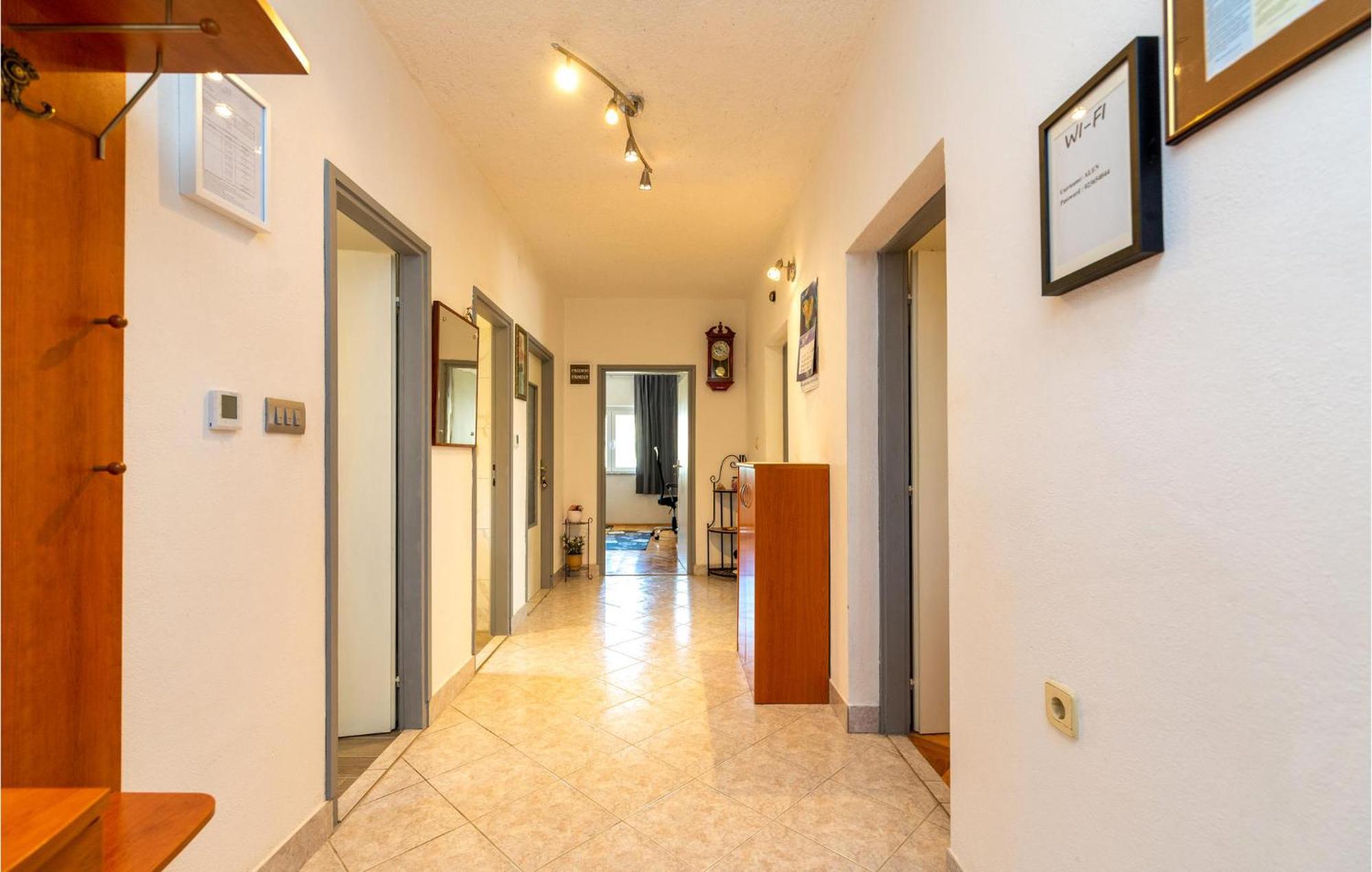 Lovely Apartment In Rovanjska With House Sea View Zewnętrze zdjęcie
