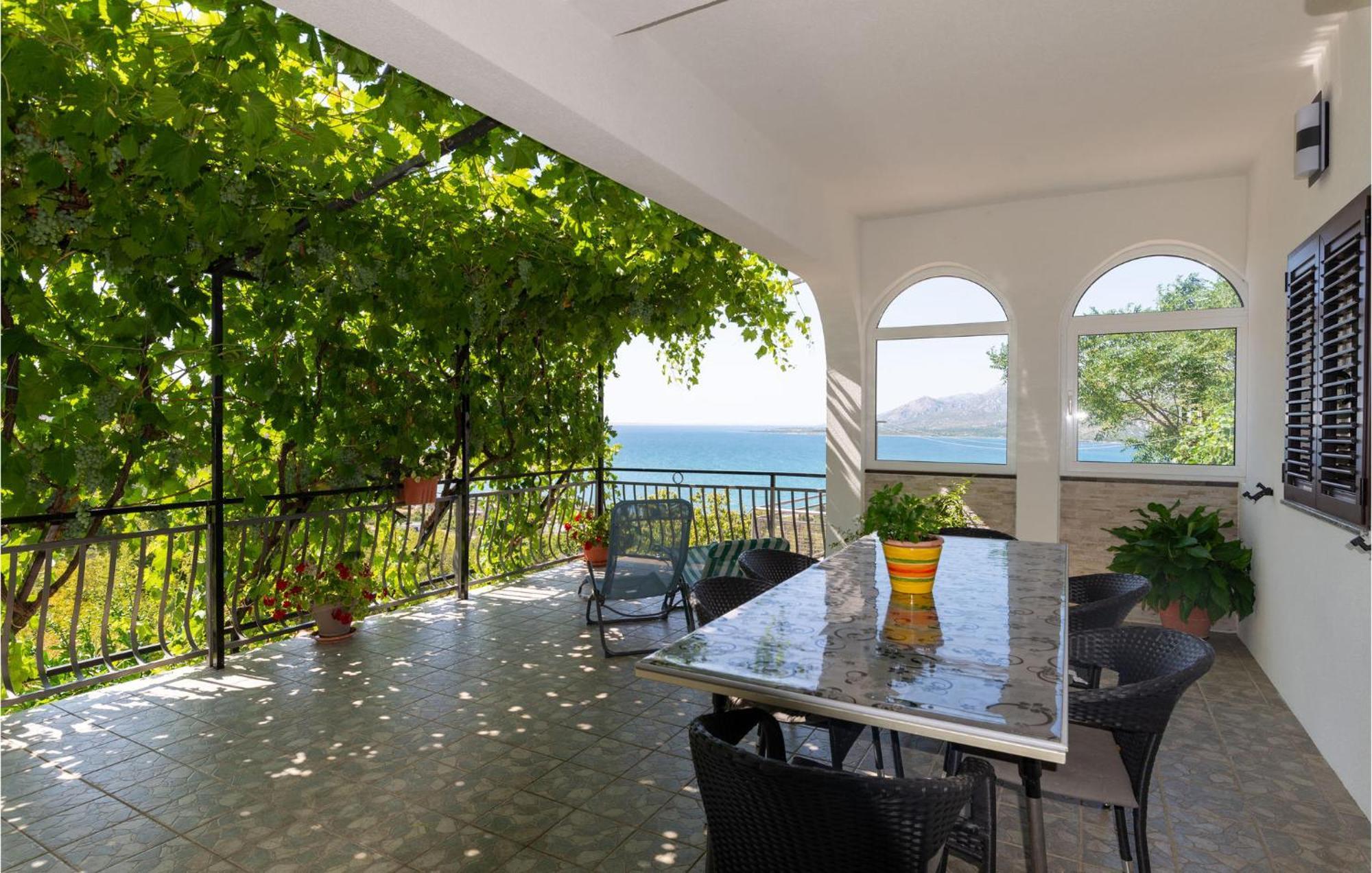 Lovely Apartment In Rovanjska With House Sea View Zewnętrze zdjęcie