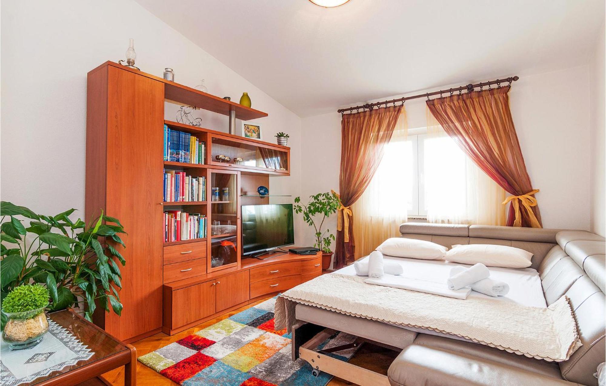 Lovely Apartment In Rovanjska With House Sea View Zewnętrze zdjęcie
